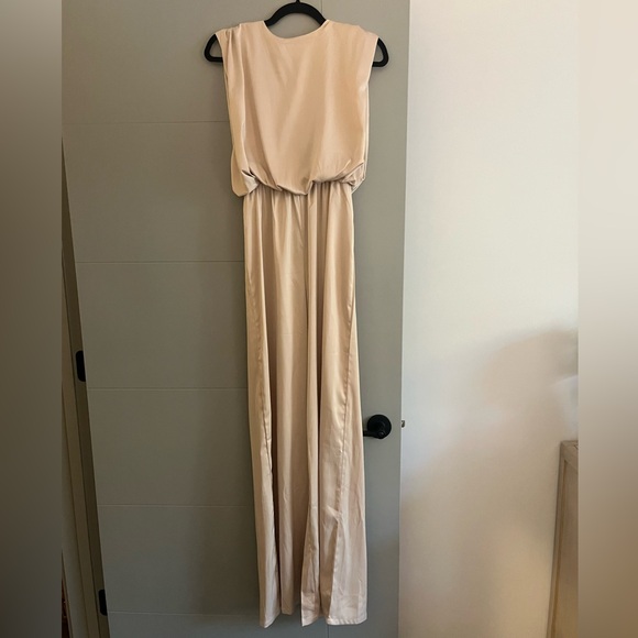 NWT. NastyGal • V Back Wide Leg Jumpsuit - Picture 1 of 5